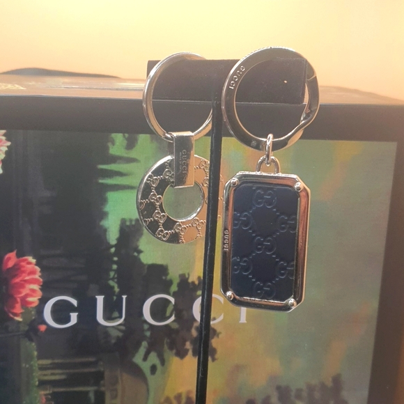 2 Gucci bundle Keychain ✨️ - Picture 1 of 10